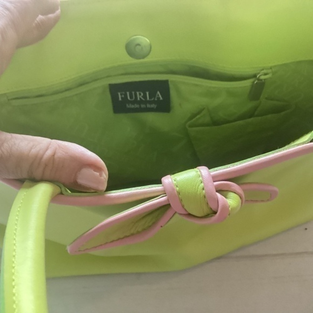 FURLA Lime Green Leather Purse - Picture 2 of 16